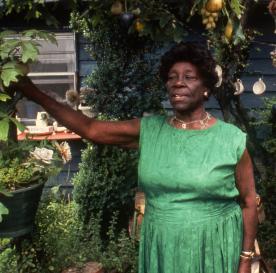 Nellie Mae Rowe (Image: Jay Wieland, 1981)